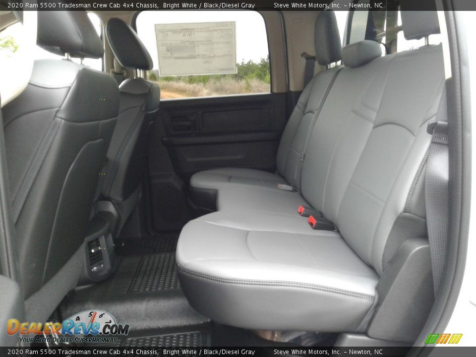 2020 Ram 5500 Tradesman Crew Cab 4x4 Chassis Bright White / Black/Diesel Gray Photo #25