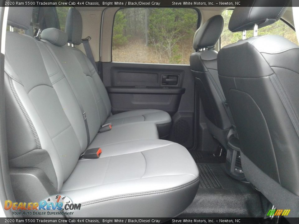 2020 Ram 5500 Tradesman Crew Cab 4x4 Chassis Bright White / Black/Diesel Gray Photo #28