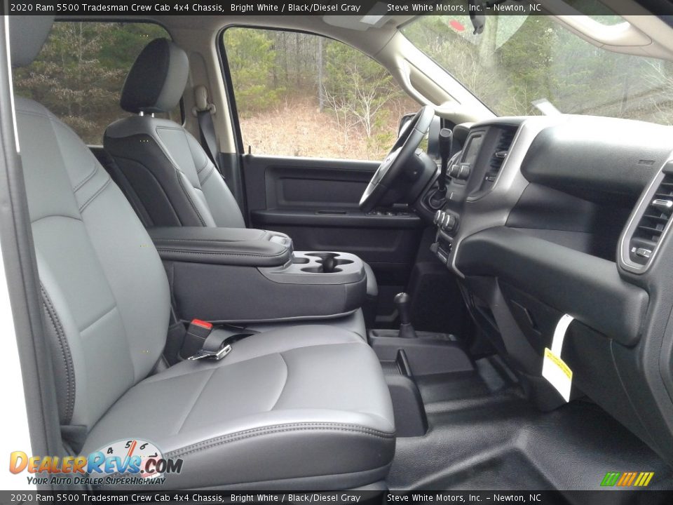 2020 Ram 5500 Tradesman Crew Cab 4x4 Chassis Bright White / Black/Diesel Gray Photo #29