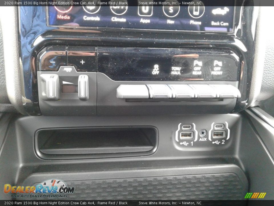 2020 Ram 1500 Big Horn Night Edition Crew Cab 4x4 Flame Red / Black Photo #28