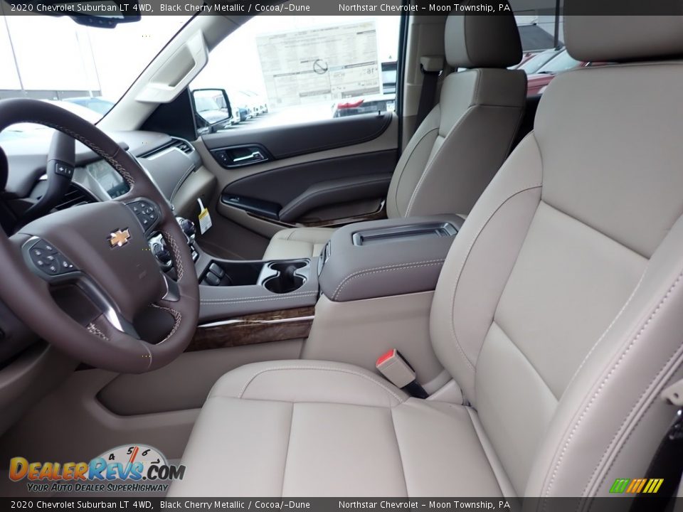 Front Seat of 2020 Chevrolet Suburban LT 4WD Photo #14