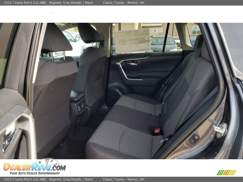 2020 Toyota RAV4 XLE AWD Magnetic Gray Metallic / Black Photo #3