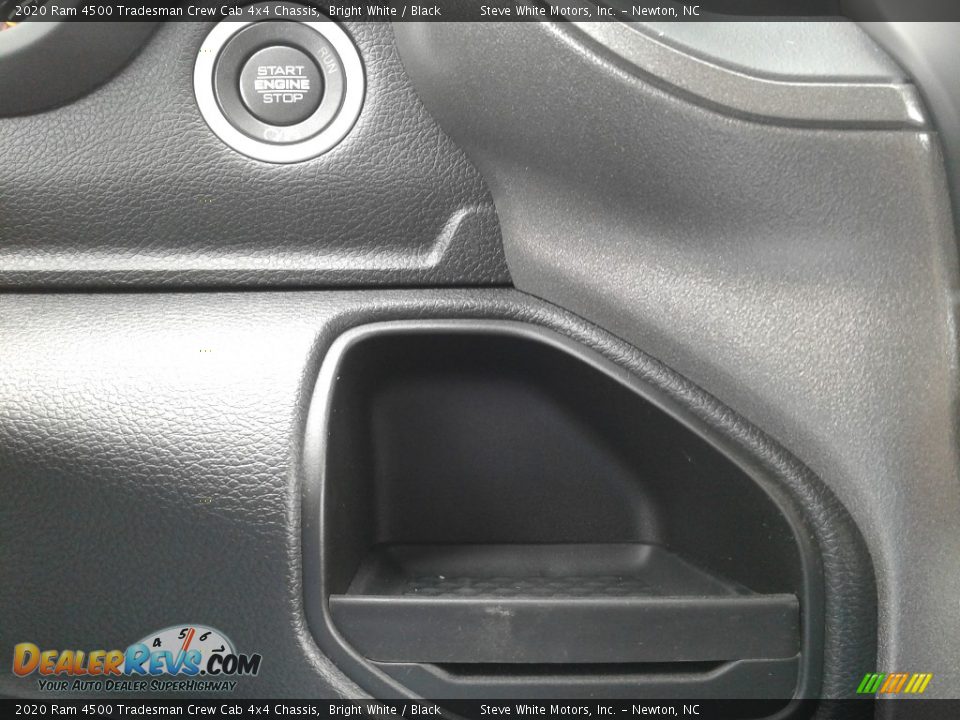 2020 Ram 4500 Tradesman Crew Cab 4x4 Chassis Bright White / Black Photo #20