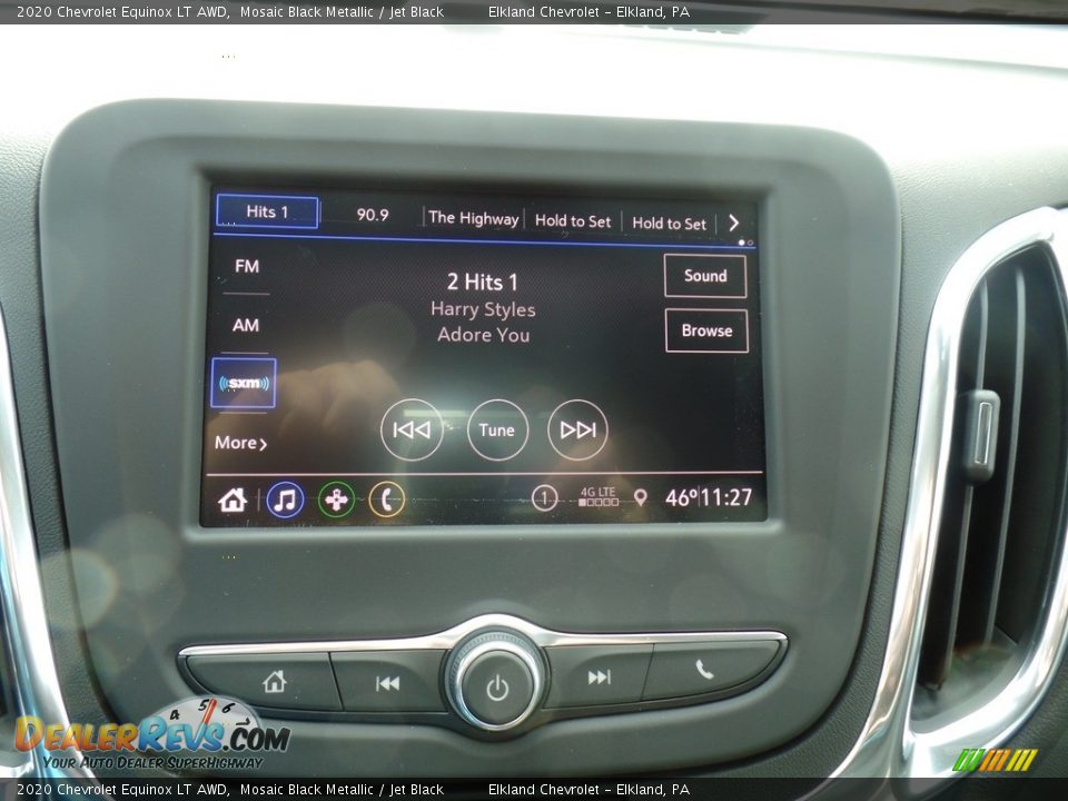 2020 Chevrolet Equinox LT AWD Mosaic Black Metallic / Jet Black Photo #26