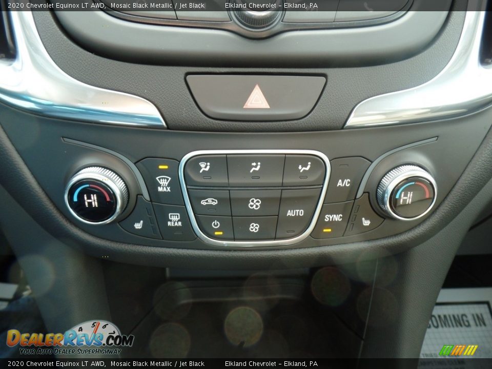 2020 Chevrolet Equinox LT AWD Mosaic Black Metallic / Jet Black Photo #28