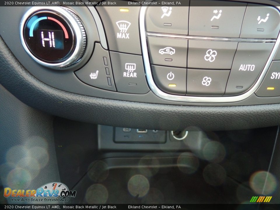 2020 Chevrolet Equinox LT AWD Mosaic Black Metallic / Jet Black Photo #29