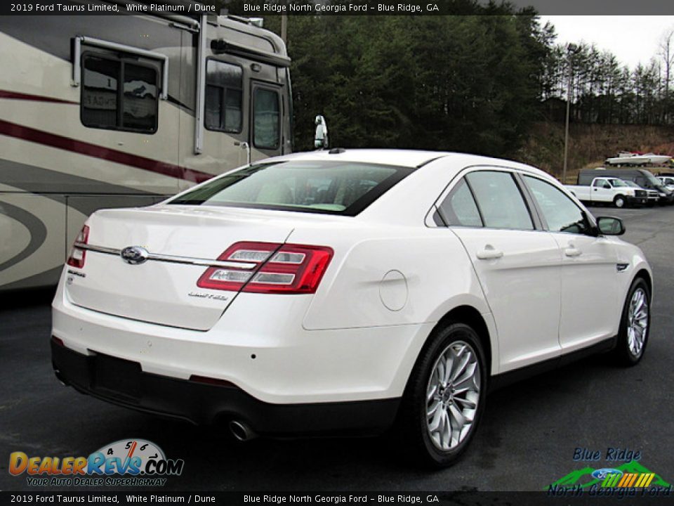 2019 Ford Taurus Limited White Platinum / Dune Photo #5