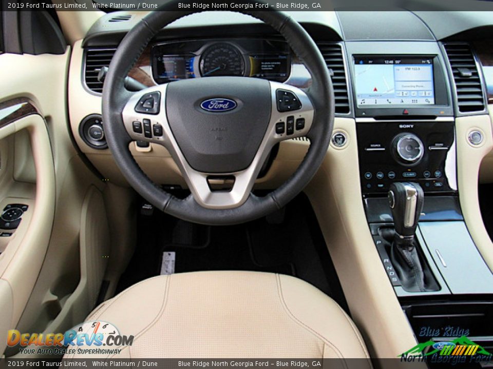 2019 Ford Taurus Limited White Platinum / Dune Photo #14