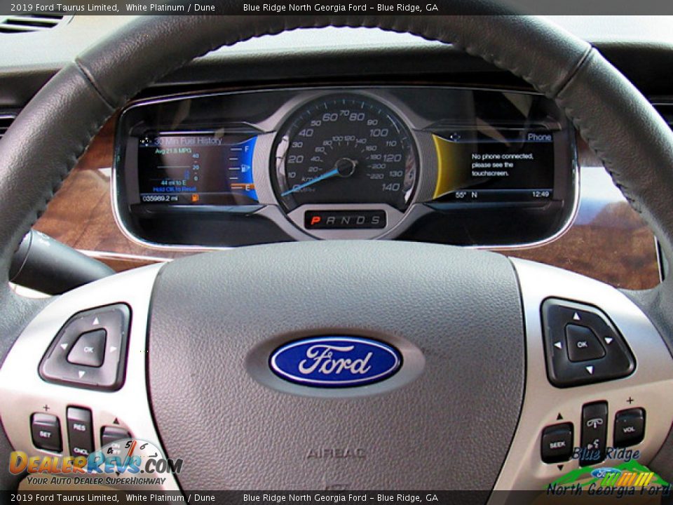 2019 Ford Taurus Limited White Platinum / Dune Photo #17
