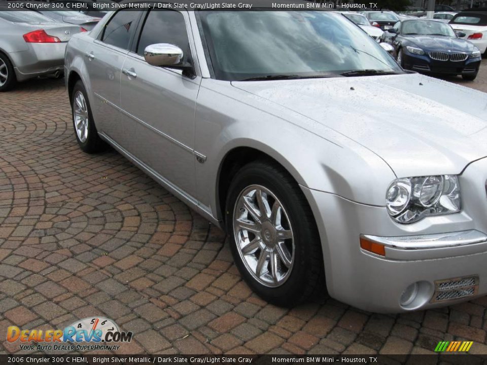 2006 Chrysler 300 C HEMI Bright Silver Metallic / Dark Slate Gray/Light Slate Gray Photo #3