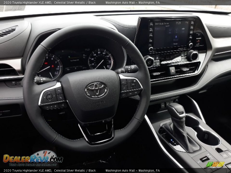 2020 Toyota Highlander XLE AWD Celestial Silver Metallic / Black Photo #3