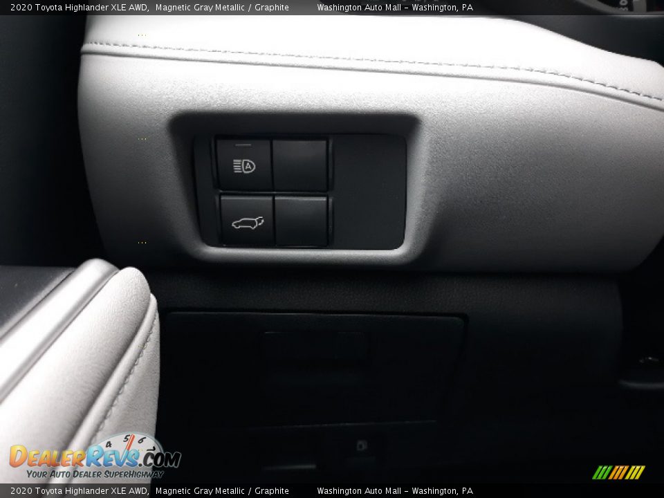 2020 Toyota Highlander XLE AWD Magnetic Gray Metallic / Graphite Photo #9
