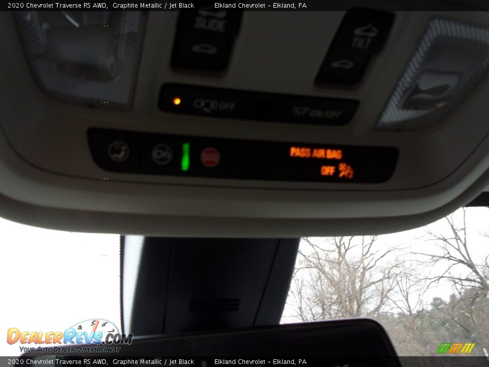 2020 Chevrolet Traverse RS AWD Graphite Metallic / Jet Black Photo #25