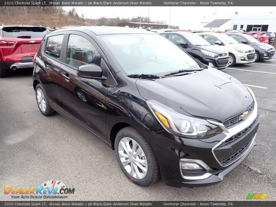 Front 3/4 View of 2020 Chevrolet Spark LT Photo #7
