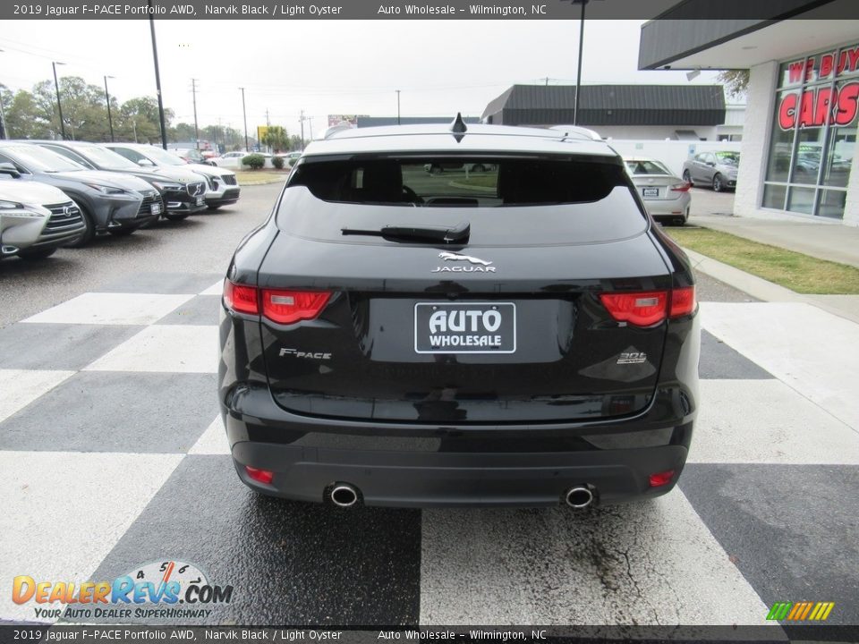 2019 Jaguar F-PACE Portfolio AWD Narvik Black / Light Oyster Photo #4