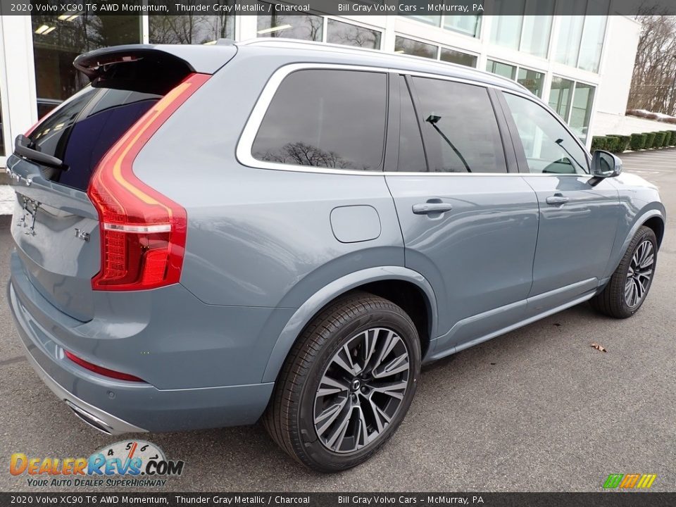2020 Volvo XC90 T6 AWD Momentum Thunder Gray Metallic / Charcoal Photo #2