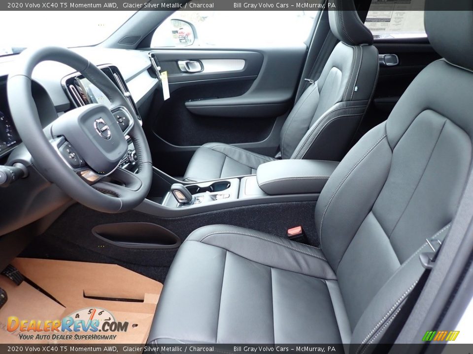 Front Seat of 2020 Volvo XC40 T5 Momentum AWD Photo #7