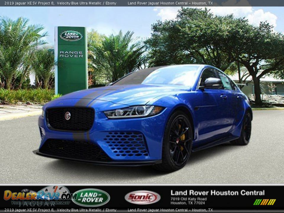 Front 3/4 View of 2019 Jaguar XE SV Project 8 Photo #1