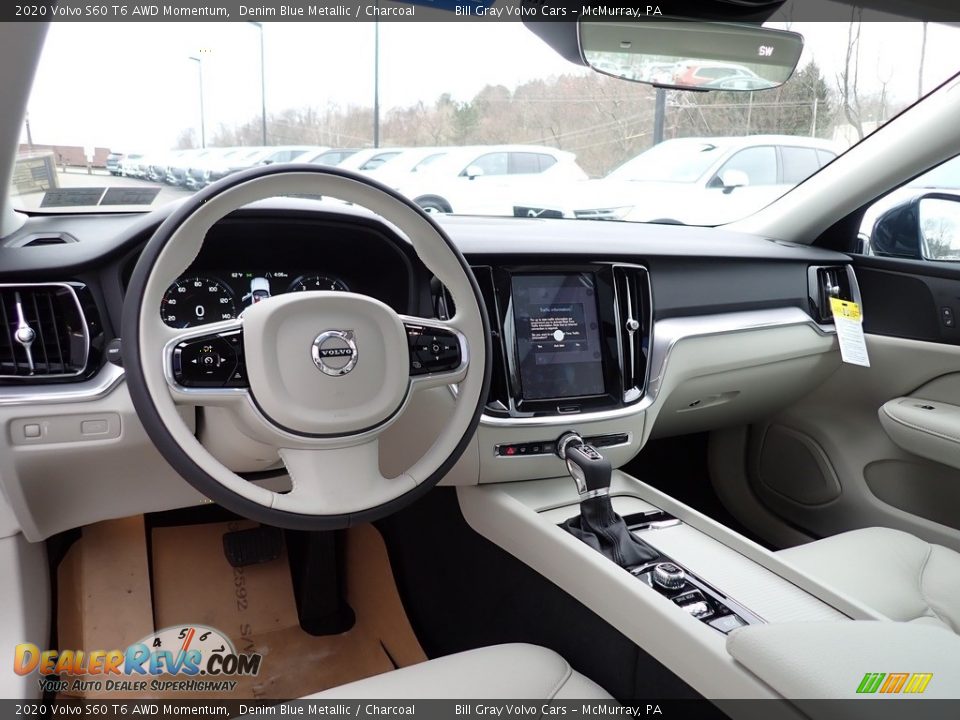 Charcoal Interior - 2020 Volvo S60 T6 AWD Momentum Photo #9