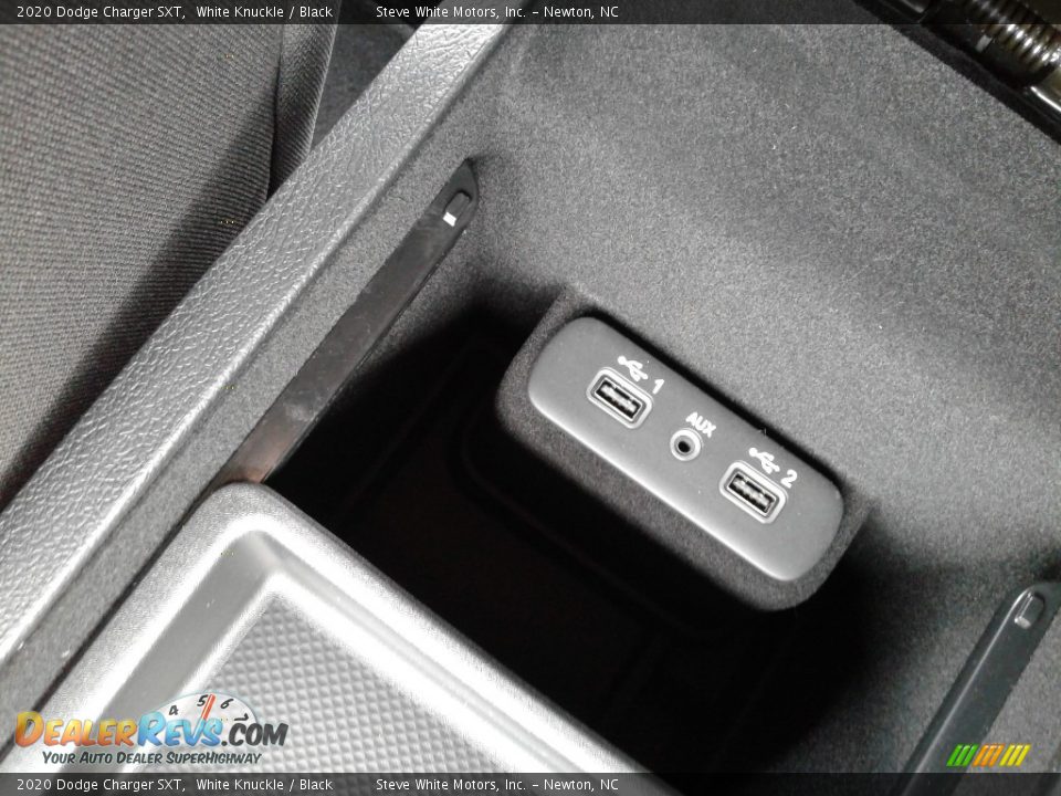 2020 Dodge Charger SXT White Knuckle / Black Photo #26