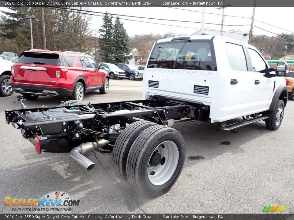 2020 Ford F550 Super Duty XL Crew Cab 4x4 Chassis Oxford White / Earth Gray Photo #5