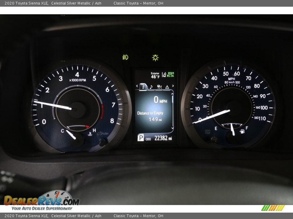 2020 Toyota Sienna XLE Celestial Silver Metallic / Ash Photo #8