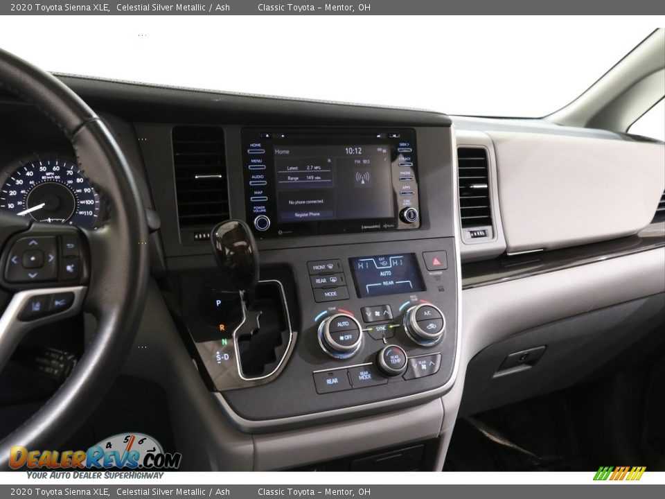 2020 Toyota Sienna XLE Celestial Silver Metallic / Ash Photo #9