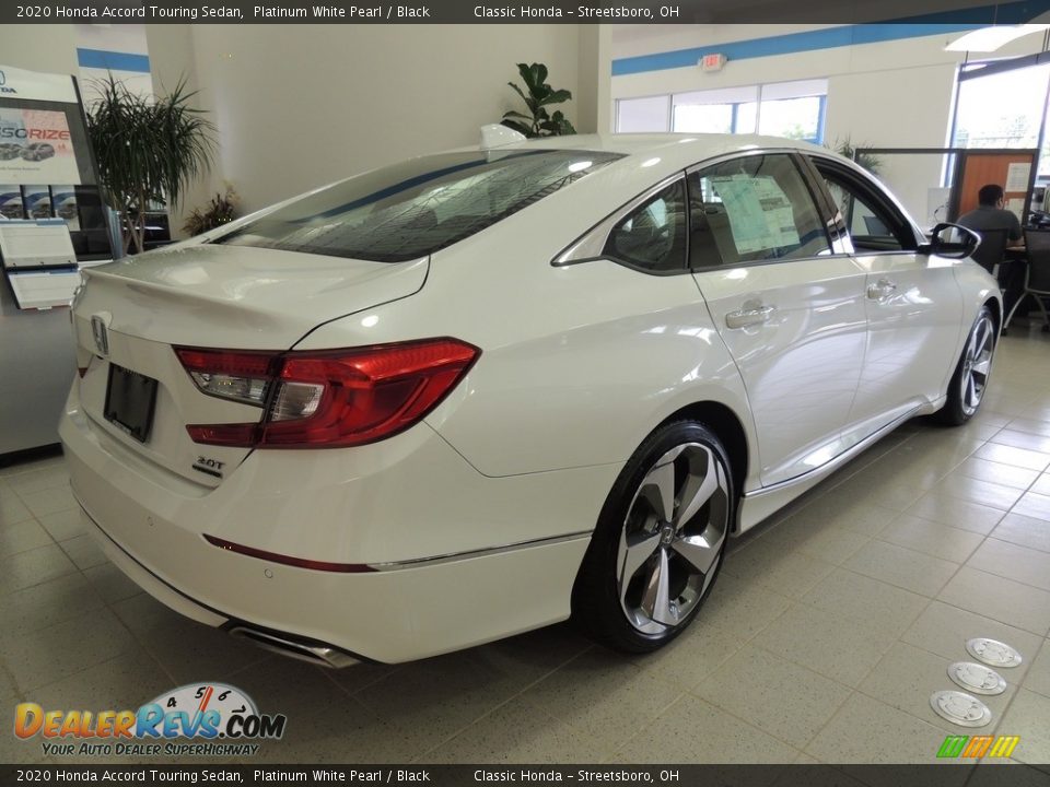 2020 Honda Accord Touring Sedan Platinum White Pearl / Black Photo #4