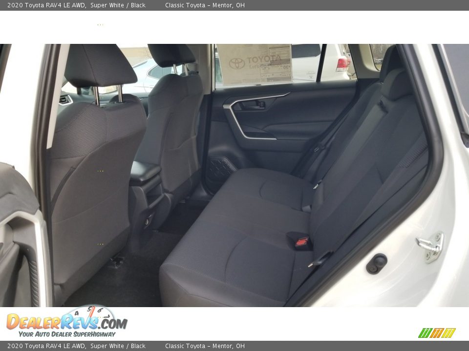 2020 Toyota RAV4 LE AWD Super White / Black Photo #3