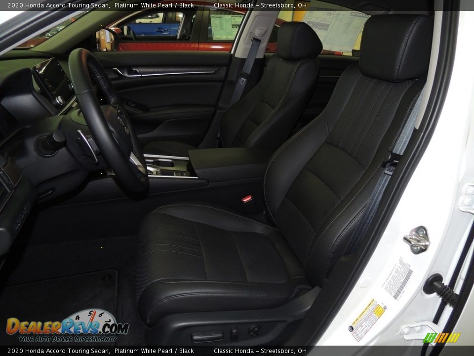 2020 Honda Accord Touring Sedan Platinum White Pearl / Black Photo #10
