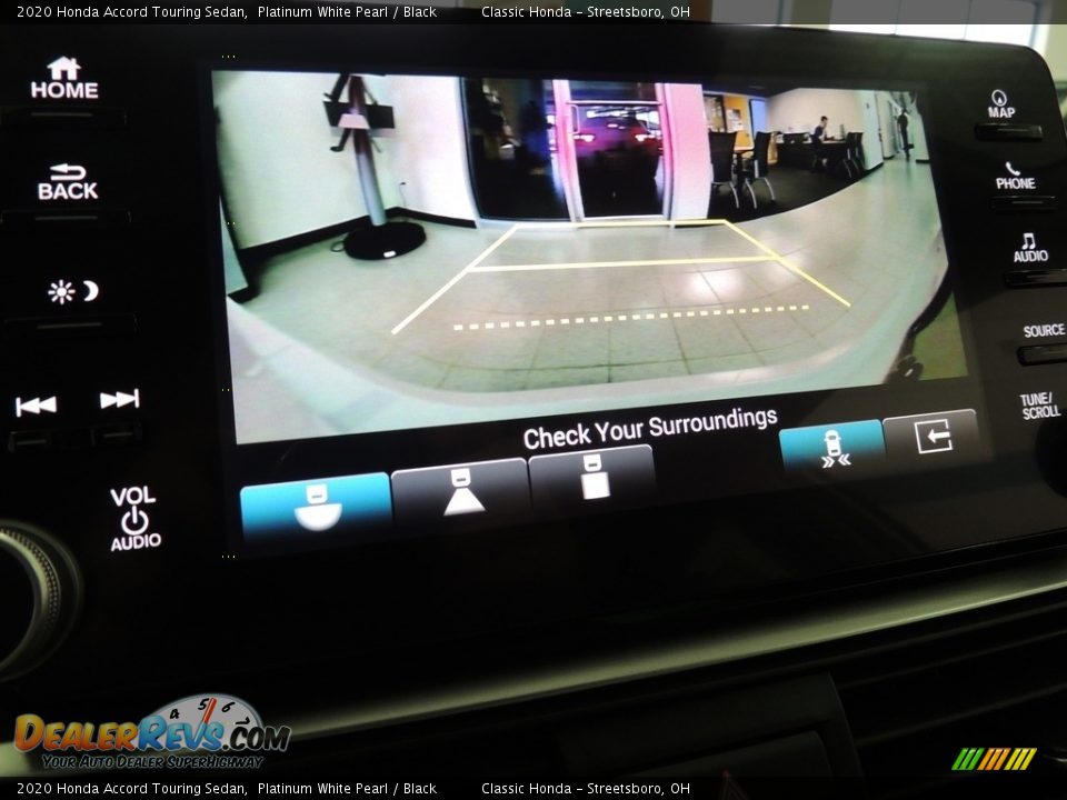 2020 Honda Accord Touring Sedan Platinum White Pearl / Black Photo #14
