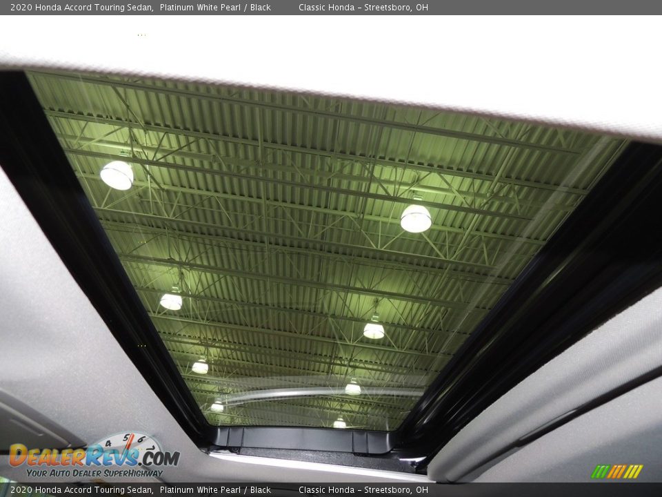 2020 Honda Accord Touring Sedan Platinum White Pearl / Black Photo #16