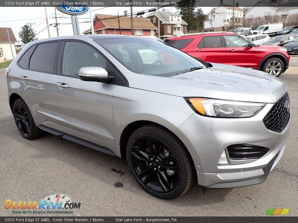 Front 3/4 View of 2020 Ford Edge ST AWD Photo #8