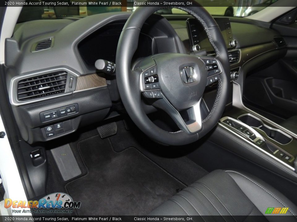 2020 Honda Accord Touring Sedan Platinum White Pearl / Black Photo #9