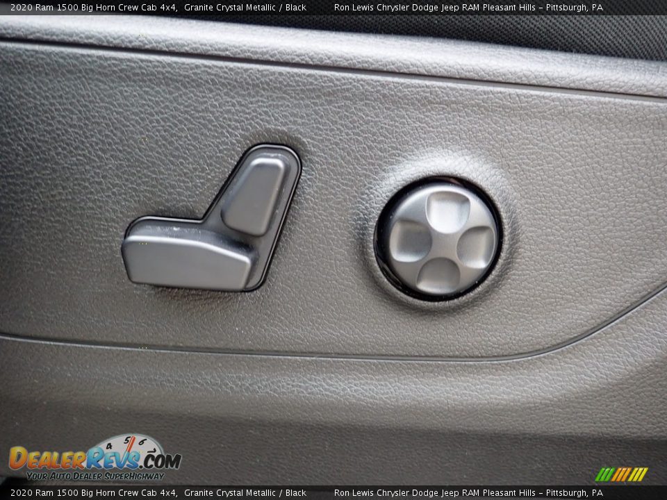 2020 Ram 1500 Big Horn Crew Cab 4x4 Granite Crystal Metallic / Black Photo #20