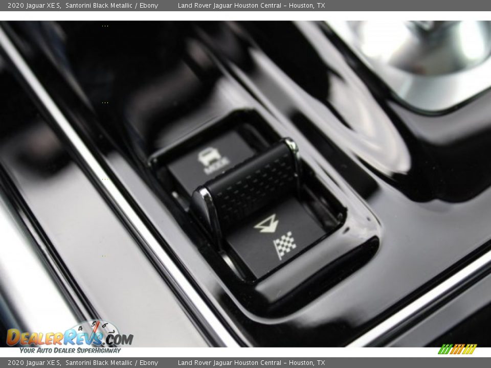 2020 Jaguar XE S Santorini Black Metallic / Ebony Photo #16