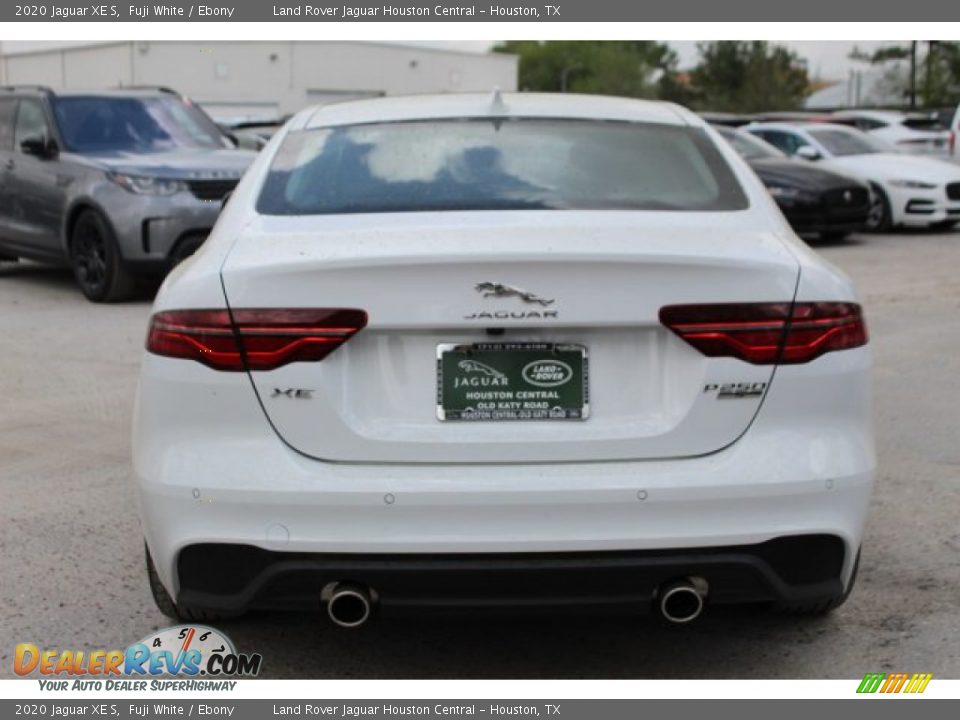 2020 Jaguar XE S Fuji White / Ebony Photo #7