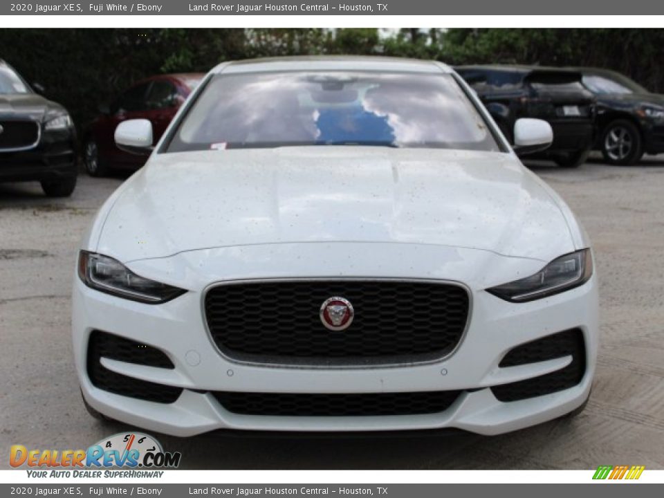 2020 Jaguar XE S Fuji White / Ebony Photo #8