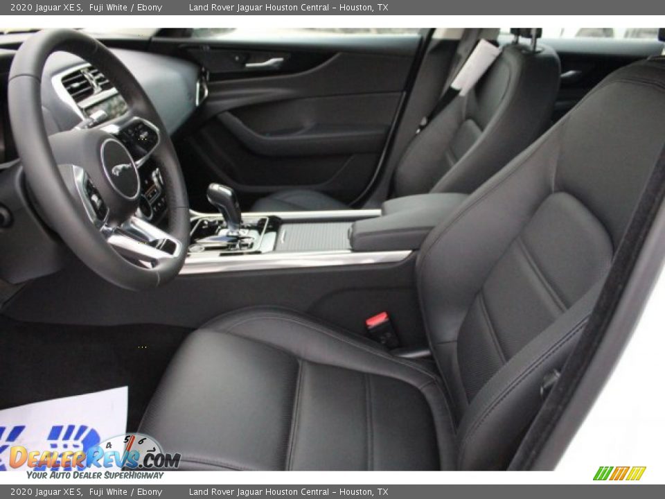 2020 Jaguar XE S Fuji White / Ebony Photo #12