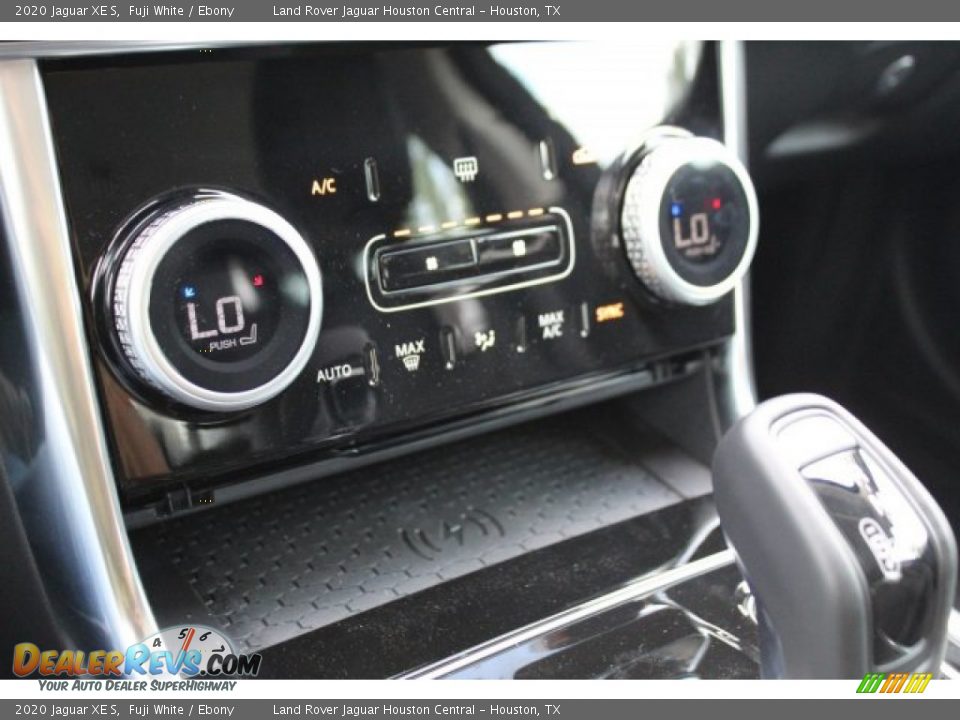 2020 Jaguar XE S Fuji White / Ebony Photo #15