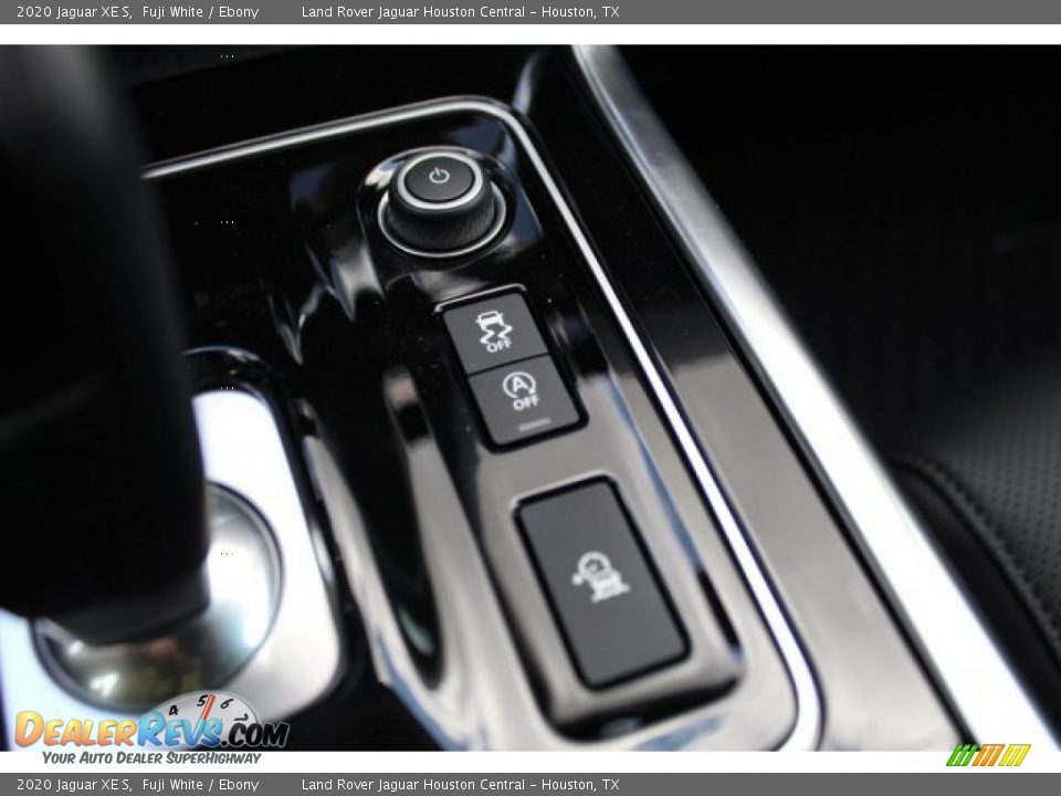 2020 Jaguar XE S Fuji White / Ebony Photo #17