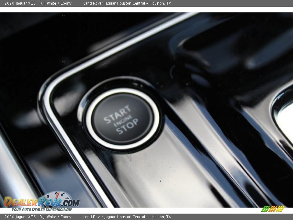 2020 Jaguar XE S Fuji White / Ebony Photo #18