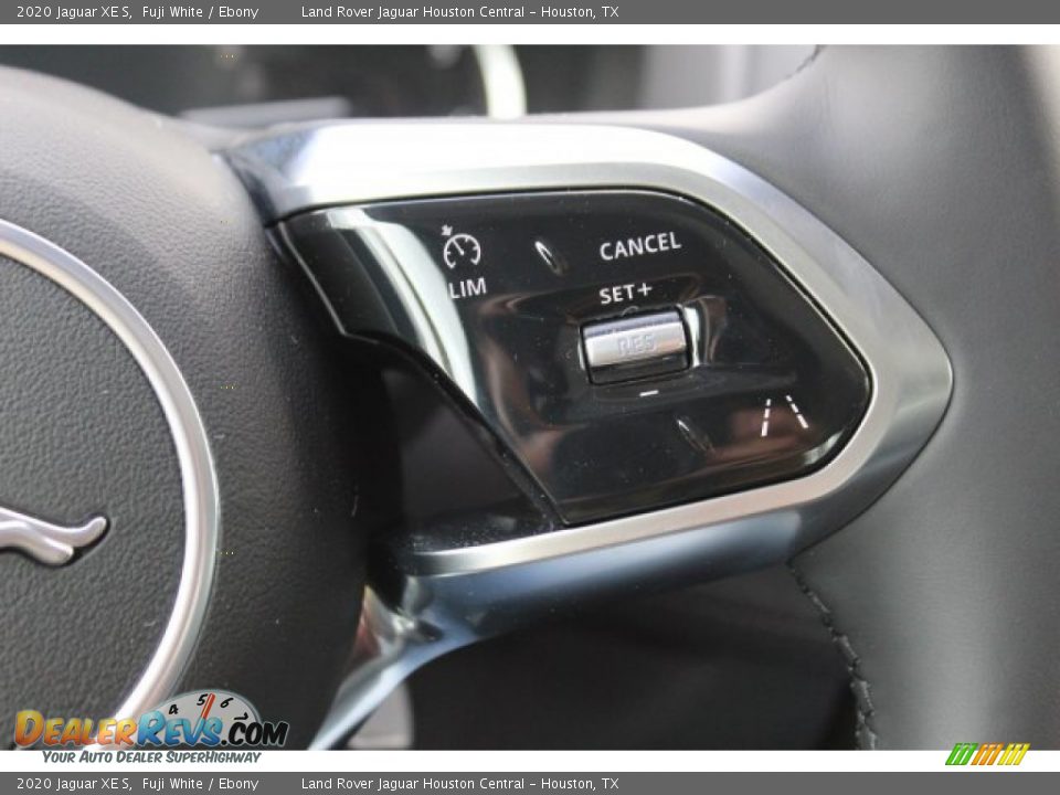 2020 Jaguar XE S Fuji White / Ebony Photo #21