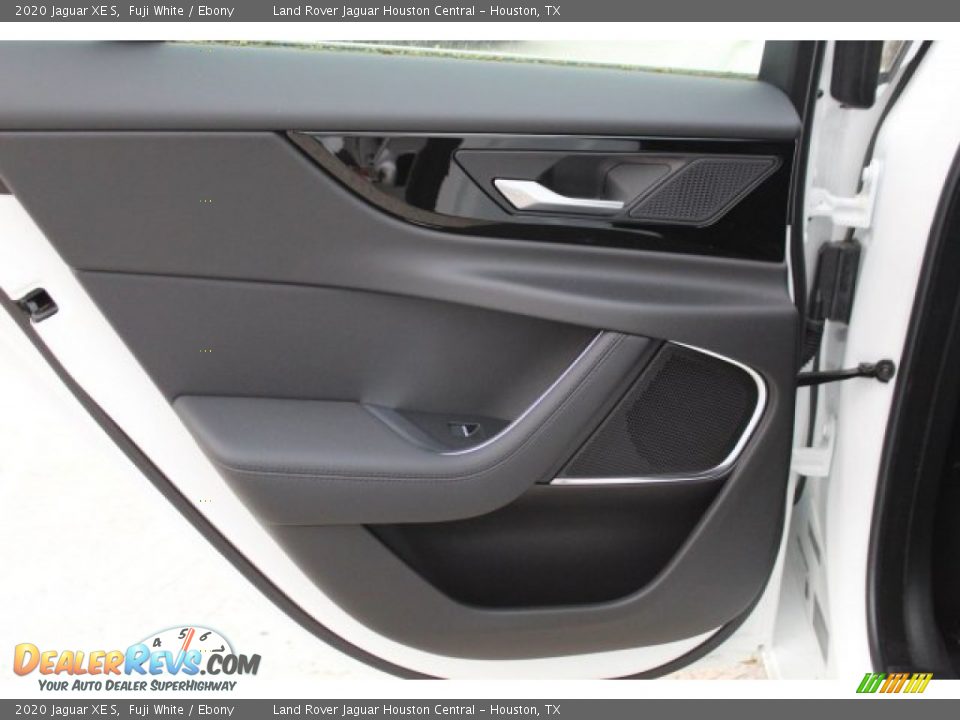 2020 Jaguar XE S Fuji White / Ebony Photo #24