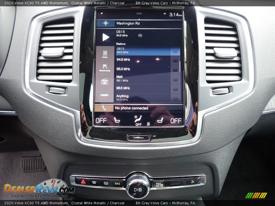 Controls of 2020 Volvo XC90 T6 AWD Momentum Photo #24