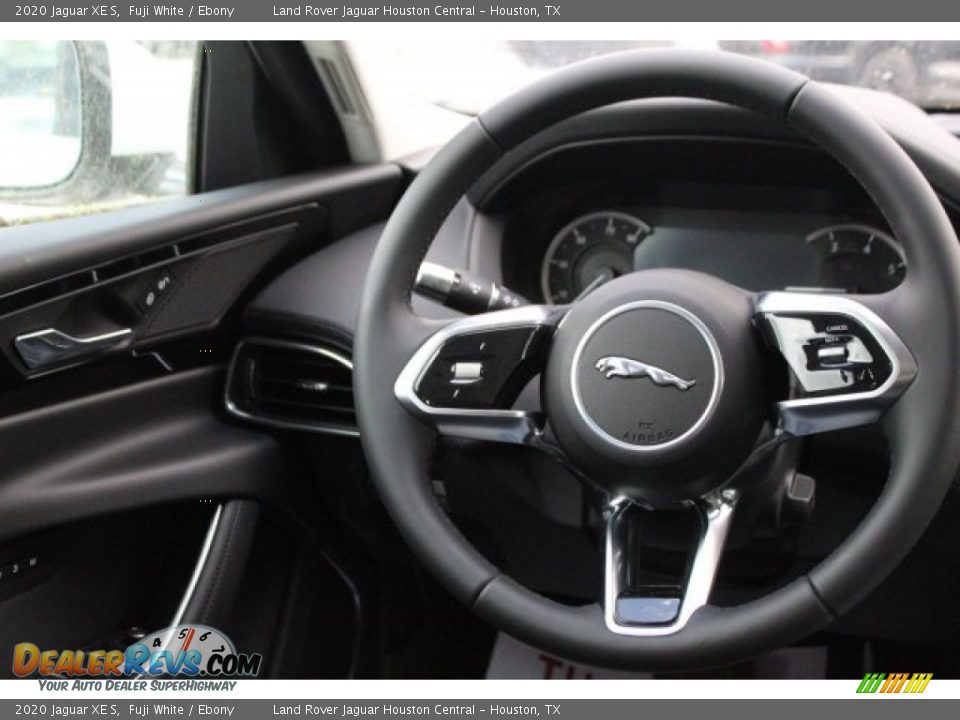 2020 Jaguar XE S Fuji White / Ebony Photo #27