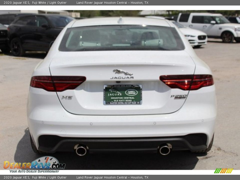 2020 Jaguar XE S Fuji White / Light Oyster Photo #7