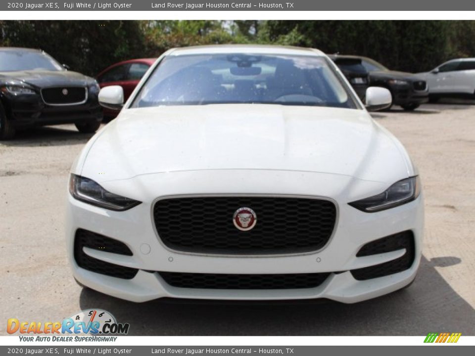 2020 Jaguar XE S Fuji White / Light Oyster Photo #8