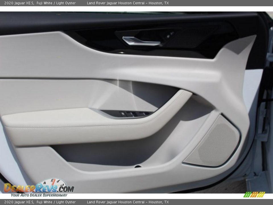 2020 Jaguar XE S Fuji White / Light Oyster Photo #10