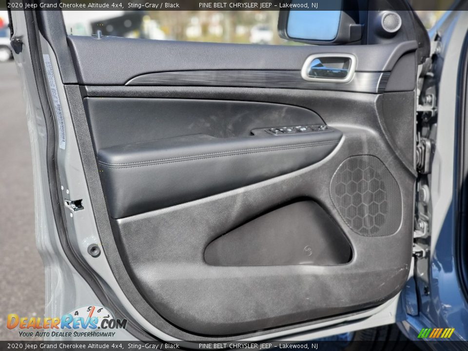 2020 Jeep Grand Cherokee Altitude 4x4 Sting-Gray / Black Photo #11